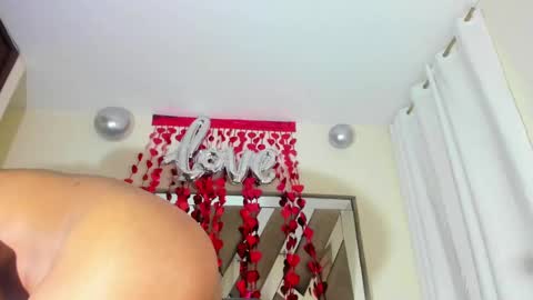 Snapshot of sara_williams01 chatting on 24, 2, 2025 SARA 730 A 200 PM online show from 24, 2, 2025