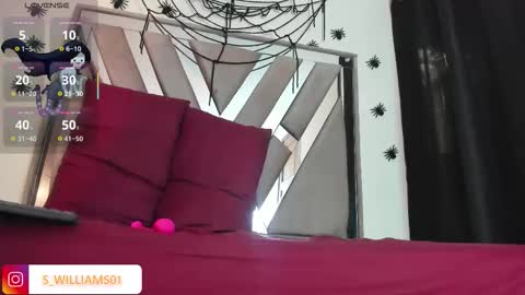 Snapshot of sara_williams01 chatting on 24, 10, 2025 SARA 730 A 200 PM online show from 24, 10, 2025