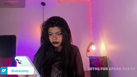 Snapshot of saraa_a19 chatting on 16, 9, 2025 sara uwu online show from 16, 9, 2025