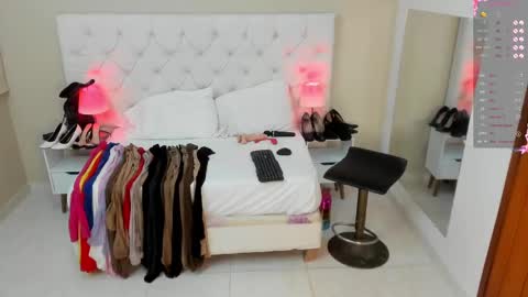 Saraa Gomez online show from 11, 2, 2025