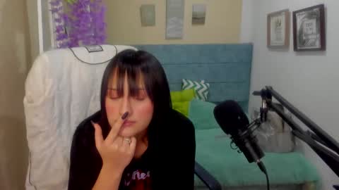 Snapshot of saraa_ramirez chatting on 1, 2, 2025 Sarah Ramirez online show from 1, 2, 2025