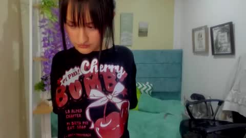 Snapshot of saraa_ramirez chatting on 1, 2, 2025 Sarah Ramirez online show from 1, 2, 2025