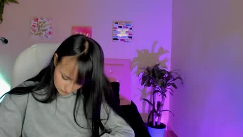 Snapshot of saraa_ramirez chatting on 27, 2, 2025 Sarah Ramirez online show from 27, 2, 2025