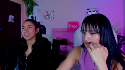 Snapshot of saraa_ramirez chatting on 8, 3, 2025 Sarah Ramirez online show from 8, 3, 2025
