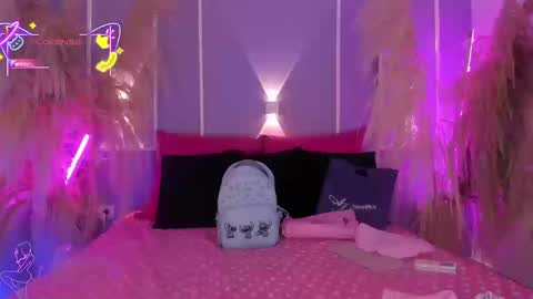 SaraAvila  online show from 20, 10, 2025