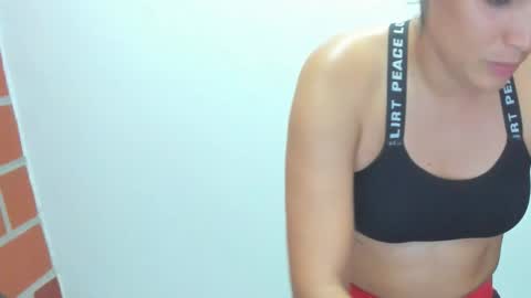 Sara  online show from 20, 11, 2025