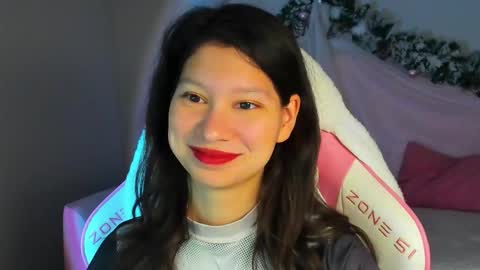 SaraDenars online show from 14, 12, 2025