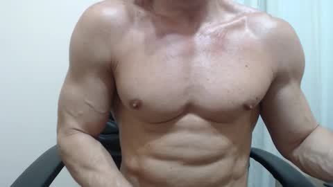 saradorj92 online show from 14, 12, 2025