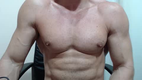 saradorj92 online show from 5, 2, 2026