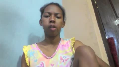Snapshot of sarah146341 chatting on 23, 4, 2026 sarah146341 online show from 23, 4, 2026