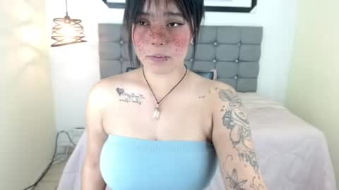Snapshot of sarah__moon1 chatting on 16, 6, 2026 Sarah Moon online show from 16, 6, 2026