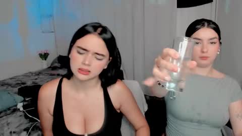 Snapshot of sarah_angelll chatting on 14, 2, 2025 sarah online show from 14, 2, 2025