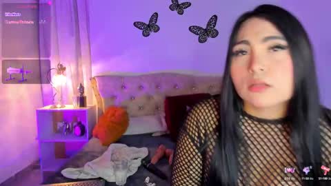 Snapshot of sarah_bali chatting on 2, 10, 2025 Sarah Valkiria IG Sar lanister online show from 2, 10, 2025