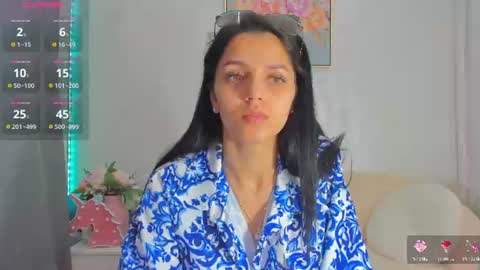 Snapshot of sarah_blake_ chatting on 15, 6, 2026 Sara online show from 15, 6, 2026