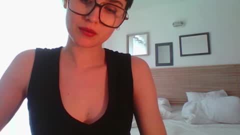 Snapshot of sarah_desire01 chatting on 15, 2, 2026 Sarah online show from 15, 2, 2026