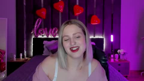 Sarah online show from 15, 2, 2025