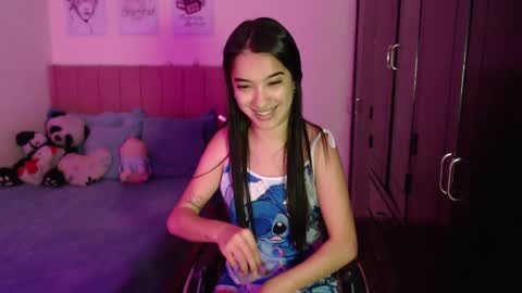 Sarah online show from 12, 3, 2025