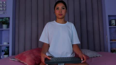 Sarah Evans online show from 5, 12, 2024