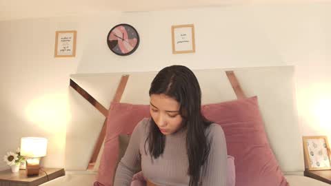 Sarah Evans online show from 27, 12, 2024