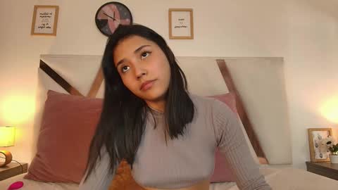 Sarah Evans online show from 4, 1, 2025