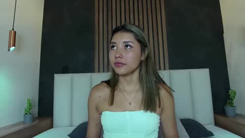 Sarah Evans online show from 24, 2, 2025