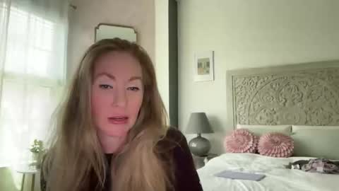 Sarah online show from 30, 4, 2026