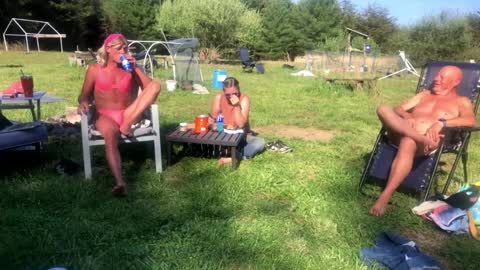 CdSissySarah online show from 10, 4, 2026