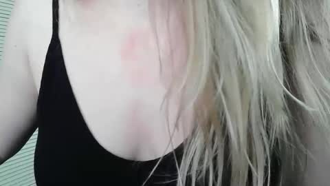 Snapshot of sarahmummy chatting on 3, 3, 2026 Sarah online show from 3, 3, 2026