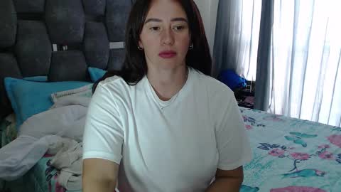 Snapshot of sarahott_1 chatting on 26, 2, 2026 Lia online show from 26, 2, 2026