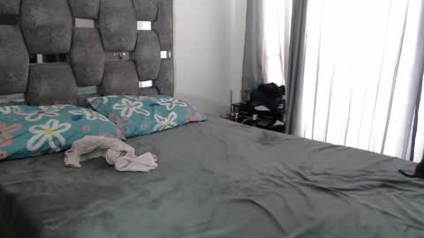 Snapshot of sarahott_1 chatting on 13, 5, 2026 Lia online show from 13, 5, 2026