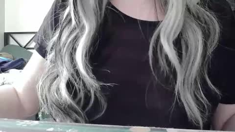 Sarah online show from 26, 4, 2026