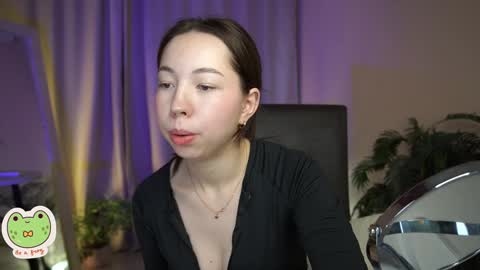 Snapshot of sarahson chatting on 11, 12, 2024 vacation 16-30 of november caucht me in insta online show from 11, 12, 2024