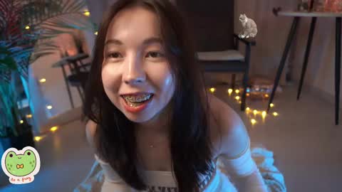 Snapshot of sarahson chatting on 17, 2, 2025 vacation 16-30 of november caucht me in insta online show from 17, 2, 2025