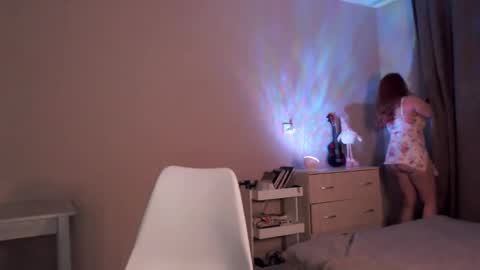 Sarah online show from 28, 12, 2024