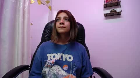 Snapshot of sarai_petite_ chatting on 10, 3, 2025 SARAI online show from 10, 3, 2025
