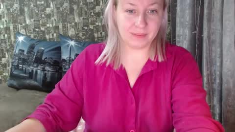 Snapshot of sarakatherin chatting on 17, 2, 2025 Sara online show from 17, 2, 2025