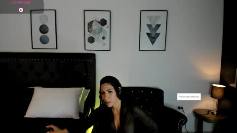 Snapshot of sarakush chatting on 8, 4, 2026 Sara online show from 8, 4, 2026