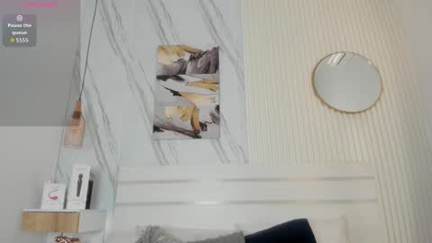 Snapshot of saralewwis chatting on 2, 3, 2026 Sara Lewis online show from 2, 3, 2026