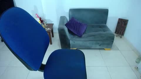 Snapshot of saralovens chatting on 11, 11, 2025 Saraloves online show from 11, 11, 2025