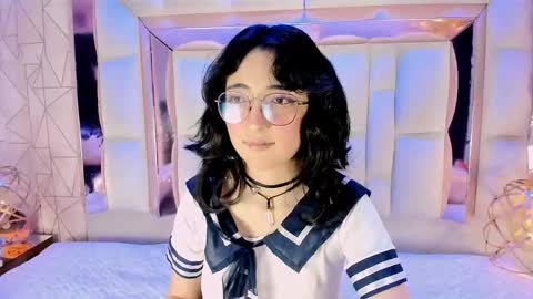 sara  online show from 3, 11, 2025