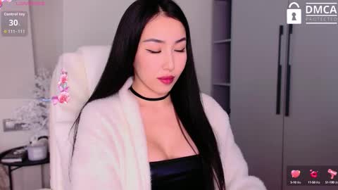 Mia online show from 2, 10, 2025