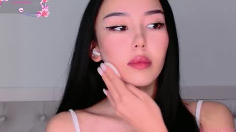 Mia online show from 17, 10, 2025