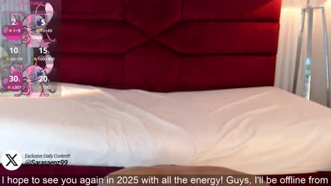 Snapshot of sarasaenz_99 chatting on 31, 12, 2024 Sara online show from 31, 12, 2024