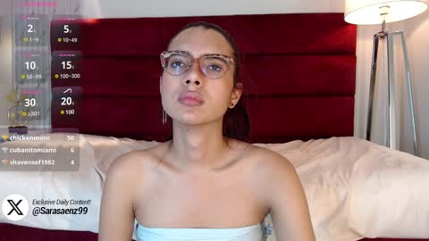 Snapshot of sarasaenz_99 chatting on 18, 1, 2025 Sara online show from 18, 1, 2025