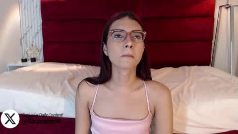 Snapshot of sarasaenz_99 chatting on 28, 2, 2025 Sara online show from 28, 2, 2025