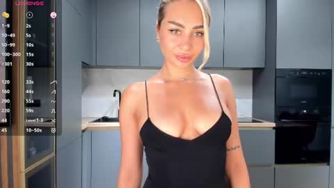 Snapshot of sarashineee chatting on 2, 7, 2026 Sara online show from 2, 7, 2026