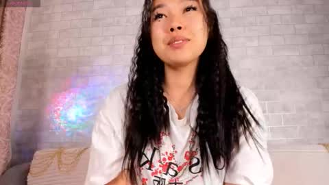 Sara online show from 4, 10, 2025