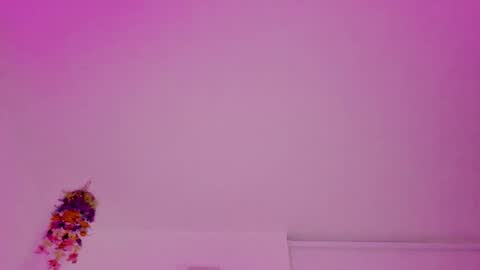 Snapshot of saray2312 chatting on 1, 10, 2025 Saray  online show from 1, 10, 2025