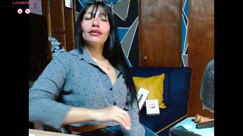 saray_nice online show from 9, 4, 2026