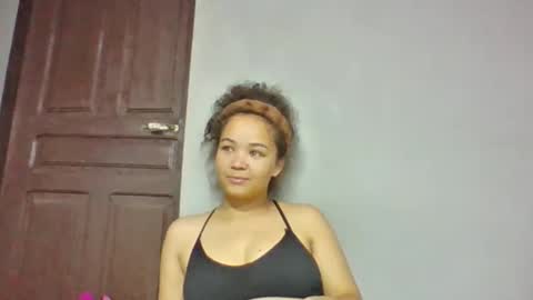 sarhon917962 online show from 8, 5, 2026